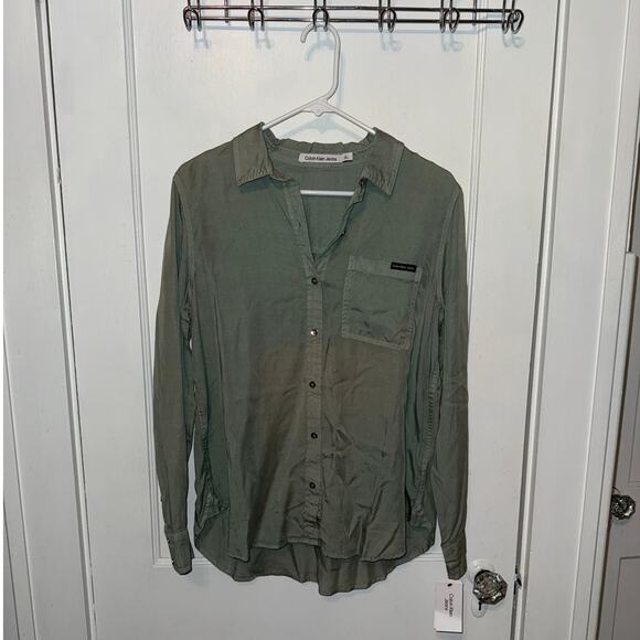 New Calvin Klein Jeans Women's Button Down Sage Acid Wash Shirt size M - Picture 1 of 8